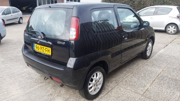 Suzuki Ignis - 1.3-16V GL - 1