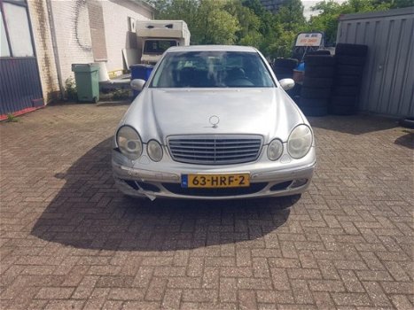 Mercedes-Benz E-klasse - 320 CDI Avantgarde voor EXPORT - 1