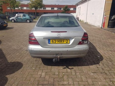 Mercedes-Benz E-klasse - 320 CDI Avantgarde voor EXPORT - 1