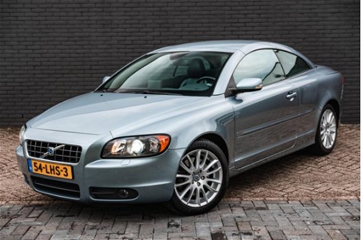 Volvo C70 Convertible - 2.4i Summum | Navigatie | Elektrisch verstelbare stoelen | Hardtop | Keurig - 1