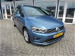 Volkswagen Golf Sportsvan - 1.6 TDI Highline 50 procent deal 6.975 ACTIE DSG / Stoelverw / Navi / Cl - 1 - Thumbnail