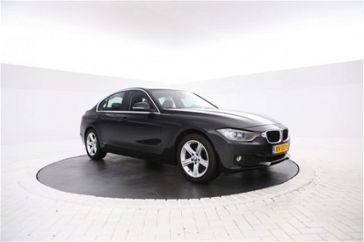 BMW 3-serie - 318d High Executive Navigatie, Airco/ecc, Stoelverwarming - 1