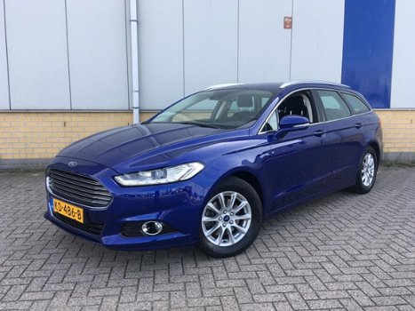 Ford Mondeo Wagon - Titanium met sterke 2.0 TDCi 150Pk met Trekhaak - 1