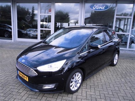 Ford C-Max - 1.5 Titanium Navi-Privacyglass-Winterpakket-150pk-nieuw model 1500kg geremd trekken - 1