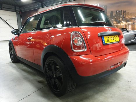 Mini Mini One - 1.6 Salt - Airco - Stoelverwarming - LM velgen - 1