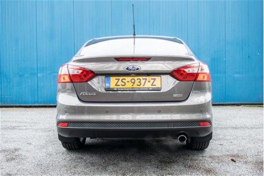 Ford Focus - 1.6 EcoB. 180PK Titanium 1500KG TREKKEN #NAV #SONY #XENON #17INCH 1e eign. Dealeronderh - 1