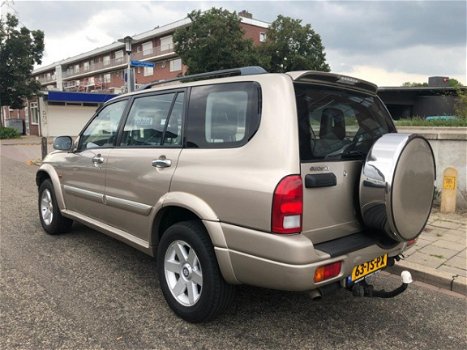 Suzuki Grand Vitara XL-7 - 2.7 V6 7p. - 4WD - LPG - 1