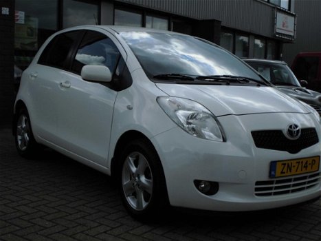 Toyota Yaris - 1.3 VVTi Sol MMT AUTOMAAT, 3 MAANDEN GARANTIE - 1