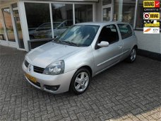 Renault Clio - 1.2-16V Campus