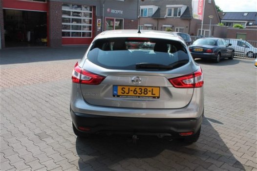 Nissan Qashqai - 1.2 DIG-T, Camera, Navigatie, Trekhaak - 1