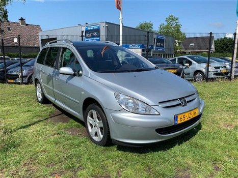 Peugeot 307 SW - 2.0 16V clima/cruise.control/pano.dak/lmv - 1