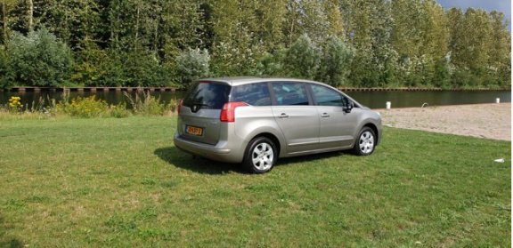 Peugeot 5008 - 1.6 THP ST 7p - 1