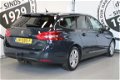 Peugeot 308 SW - 1.2 PureTech Blue Lease Executive PANORAMADAK NAVIGATIE CLIMATE TREKHAAK PDC VOOR E - 1 - Thumbnail