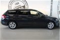 Peugeot 308 SW - 1.2 PureTech Blue Lease Executive PANORAMADAK NAVIGATIE CLIMATE TREKHAAK PDC VOOR E - 1 - Thumbnail