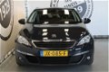 Peugeot 308 SW - 1.2 PureTech Blue Lease Executive PANORAMADAK NAVIGATIE CLIMATE TREKHAAK PDC VOOR E - 1 - Thumbnail