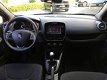 Renault Clio Estate - TCe 90 Limited / Airco / Navigatie / 34.000 km - 1 - Thumbnail