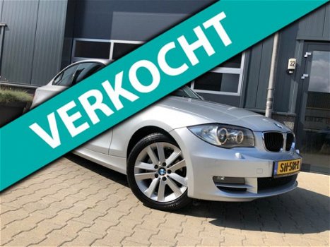 BMW 1-serie Coupé - 120D Aut Xenon Navi Schuifdak Sportstoelen Leder 120d High Executive - 1