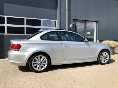 BMW 1-serie Coupé - 120D Aut Xenon Navi Schuifdak Sportstoelen Leder 120d High Executive - 1