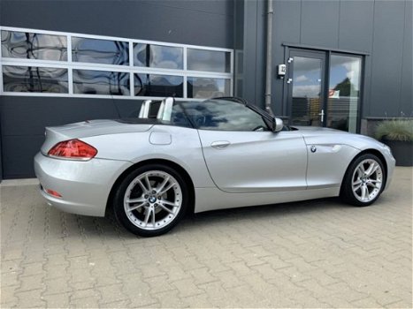 BMW Z4 Roadster - - 2.3i Executive Aut Sportstoelen Xenon Keyless - 1