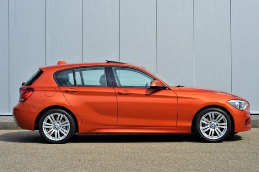 BMW 1-serie - 120d M-sport | Schuifdak | Trekhaak |DAB+| Elektrische stoelen - 1