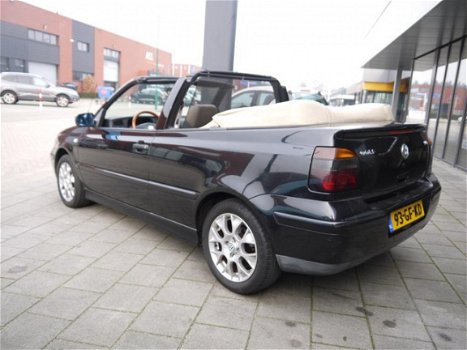 Volkswagen Golf Cabriolet - 2.0 Highline Leder / Airco / Electr. Kap - 1