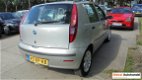 Fiat Punto - 1.4 16v Young - 1 - Thumbnail