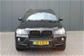 BMW X5 - 4.8i High Executive | Pano / Navi / Head-Up / 20 INCH - 1 - Thumbnail