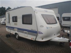 HOBBY DE LUXE EASY 440 SB INCL. VENTURA VOORTENT