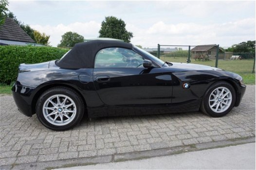 BMW Z4 Roadster - 2.2i - 1