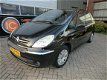 Citroën Xsara Picasso - 1.6i-16V Caractère airco trekhaak nette auto - 1 - Thumbnail