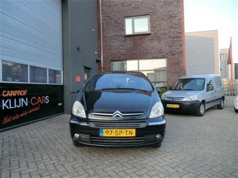 Citroën Xsara Picasso - 1.6i-16V Caractère airco trekhaak nette auto - 1