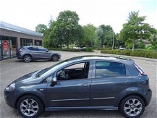 Fiat Punto - 5dr 1.3 M-JET Lounge INCL 6MND GARANTIE CLIMATE/CRUISE/PARKPILOT/ELEK