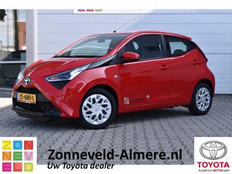 Toyota Aygo - 1.0 VVT-i x-play 2019 facelift AIRCO-5 deurs - 1