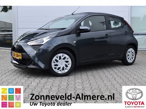 Toyota Aygo - 1.0 VVT-i x-play 2019 GROOT SCHUIFDAK electrisch bedienbaar canvas dak - 1