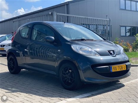 Peugeot 107 - 1.4 HDI // Grote kofferbak // Nieuwe apk bij aflv - 1