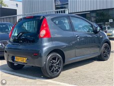 Peugeot 107 - 1.4 HDI // Grote kofferbak // Nieuwe apk bij aflv