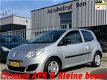 Renault Twingo - - 1.2 Authentique // Nieuwe apk bij aflv - 1 - Thumbnail