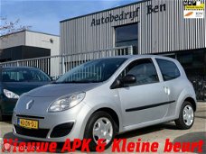 Renault Twingo - - 1.2 Authentique // Nieuwe apk bij aflv