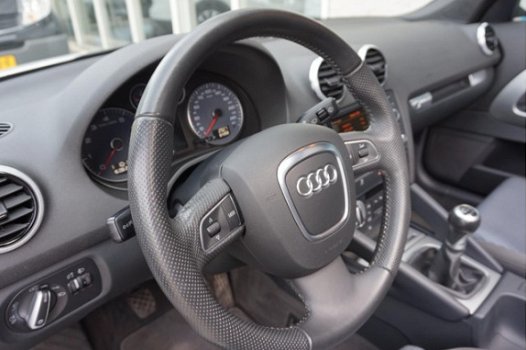 Audi A3 Cabriolet - 1.2 TFSI Ambition Pro Line Business navigatie - 1