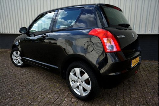 Suzuki Swift - 1.3 Exclusive Airco_Keyless_Goed onderhouden - 1