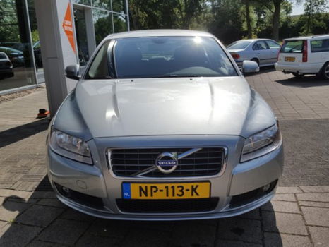 Volvo S80 - 1.6D DRIVe 110PK KINETIC | DEALER ONDERHOUDEN | CLIMA | CRUISE | PDC | 16''LM | MISTLAMP - 1