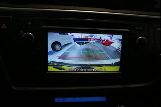 Toyota Auris Touring Sports - 1.8 Hybrid Lease | Navigatie | Cruise control | Achteruitrijcamera | L - 1