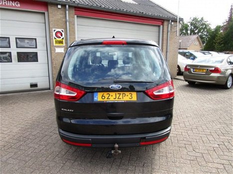 Ford Galaxy - 2.3-16V Ghia 7-persoons - 1