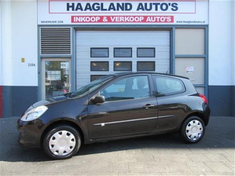 Renault Clio - 1.2-16V Special Line Airco ElecRam 1e.Eige - 1