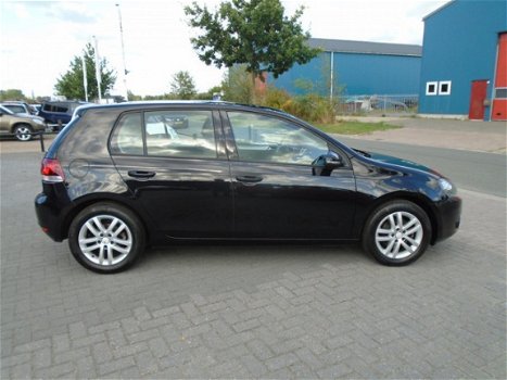 Volkswagen Golf - 1.2 TSI Highline BlueMotion NAVI NETTE AUTO - 1