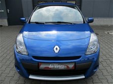 Renault Clio - 1.2 TCe Collection 100pk / Pdc / Airco / Lmv / Elektr. Ramen