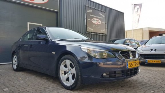 BMW 5-serie - 525D Automaat, Navi, 2e Eigenaar - 1