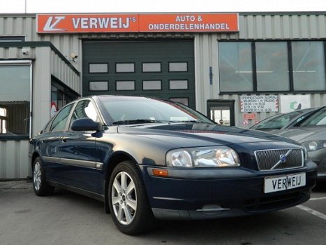 Volvo S80 - 2.4 140PK - 1