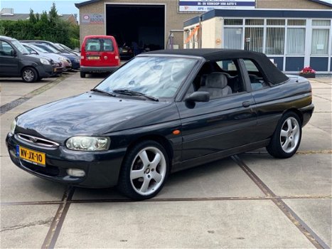 Ford Escort Cabrio - 1.6 CLX/Stuurbkr/Elek.ramen/Cabrio - 1