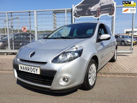 Renault Clio - 1.5 dCi Parisienne * Airco. Nieuwe APK bij aankoop - 1